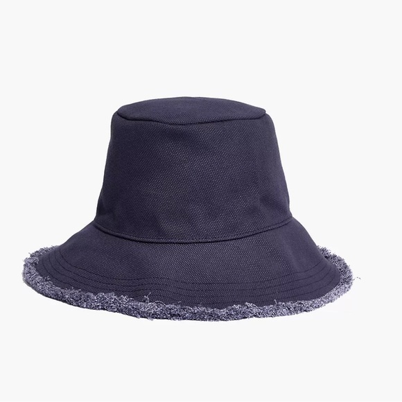 Madewell Accessories - Madewell Canvas Bucket Hat